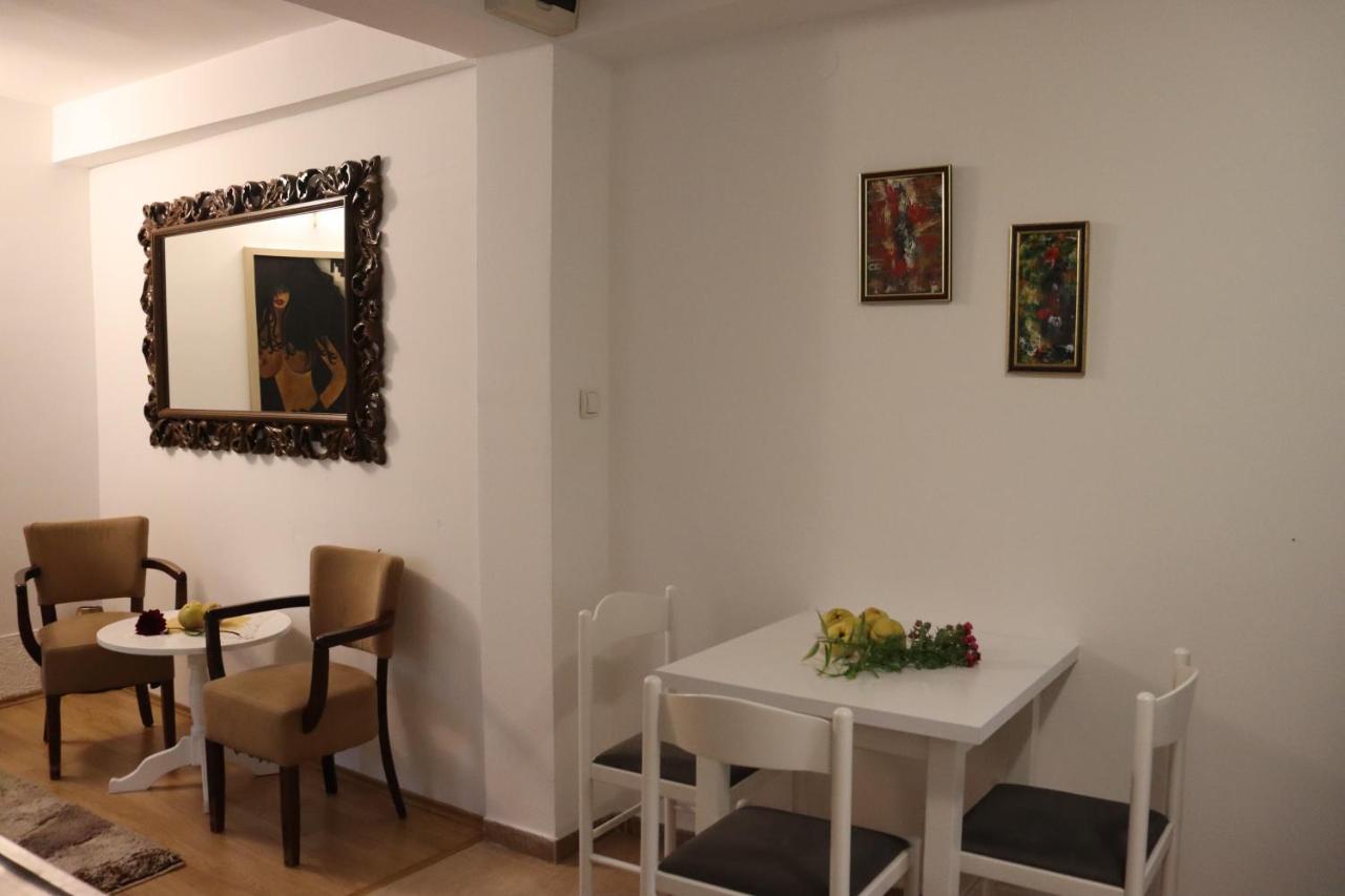 Frile Apartments Niksic ภายนอก รูปภาพ